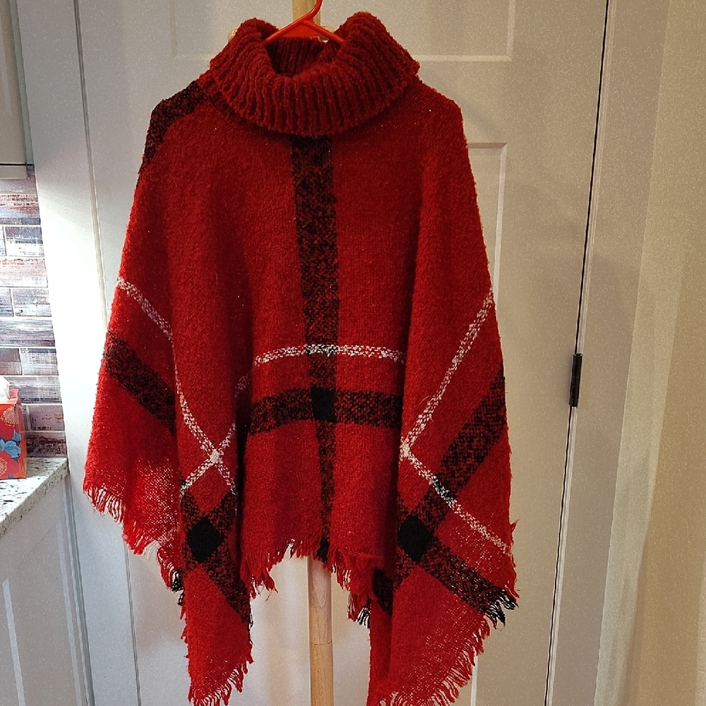 Turtleneck Plaid Shawl